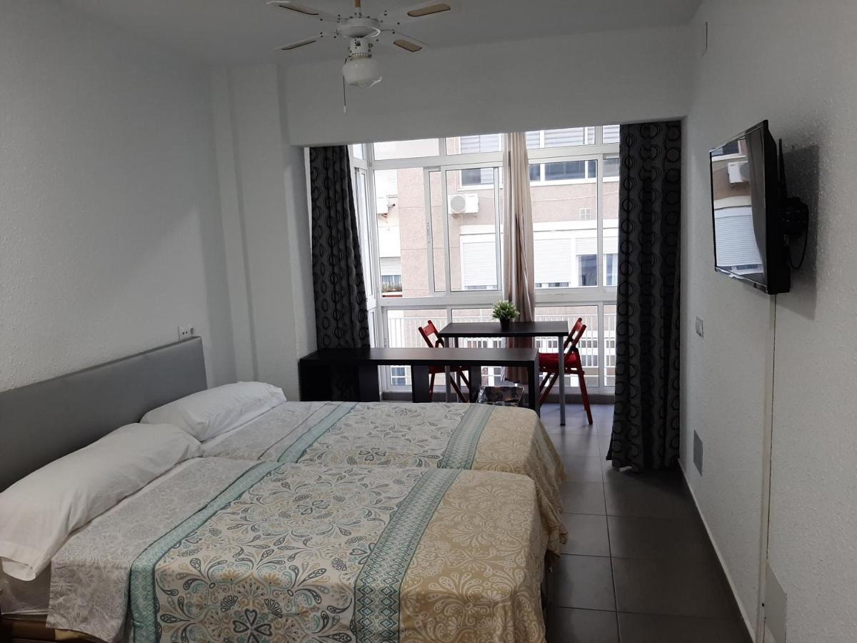 Apartamento Malaga Port Exteriör bild