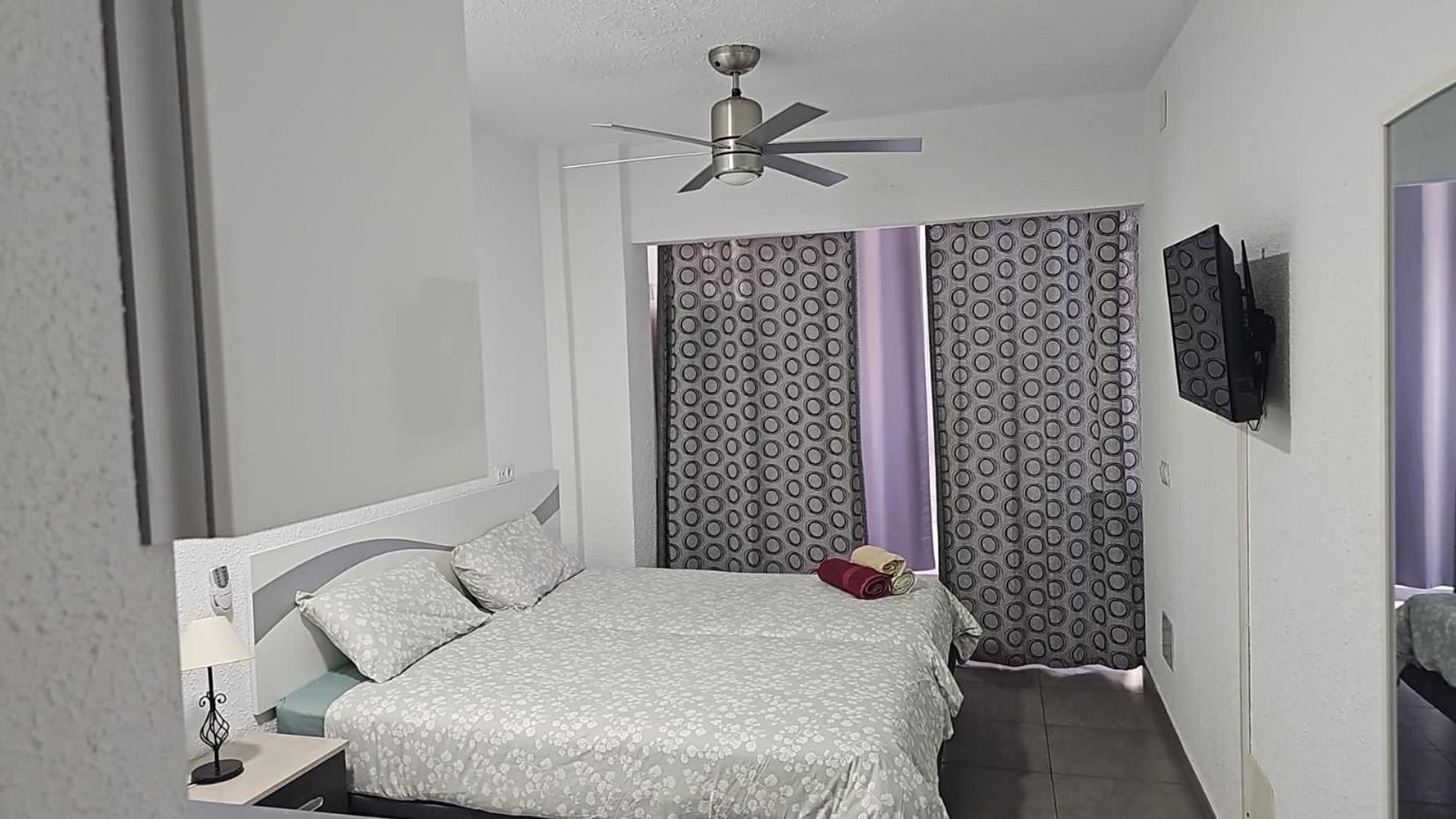 Apartamento Malaga Port Exteriör bild