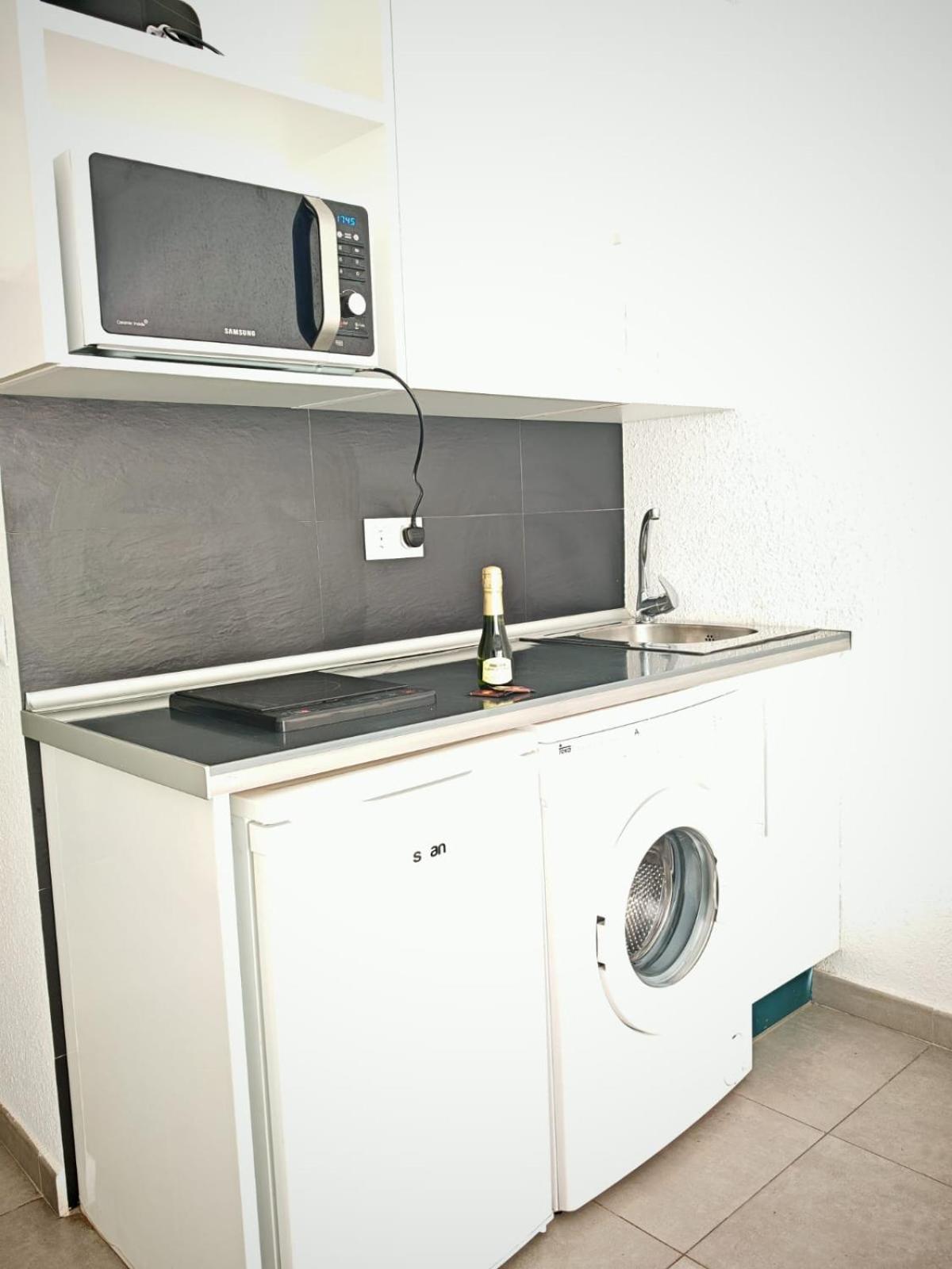 Apartamento Malaga Port Exteriör bild