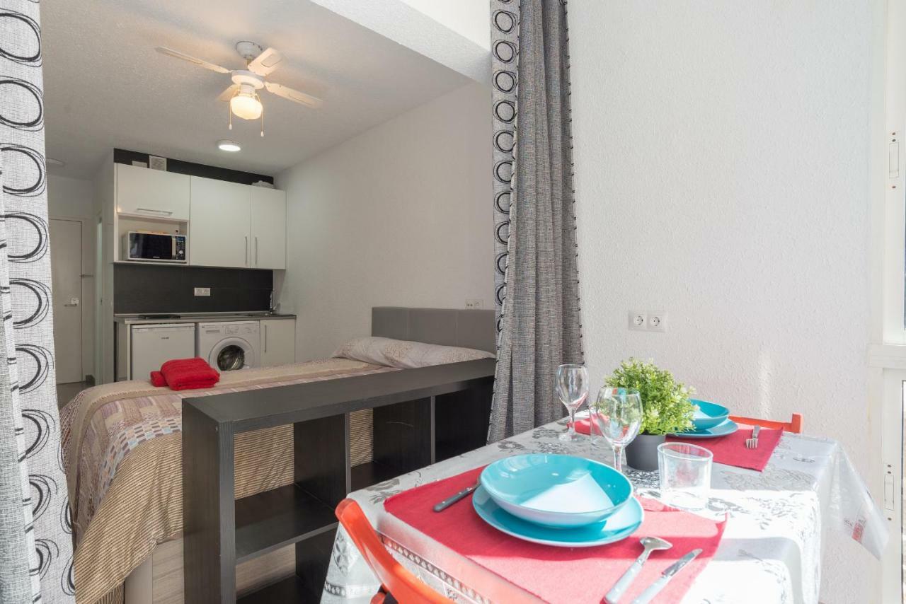 Apartamento Malaga Port Exteriör bild