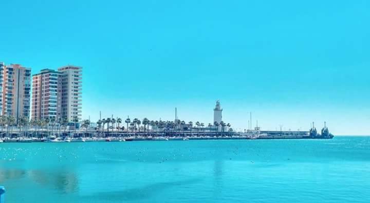 Apartamento Malaga Port Exteriör bild